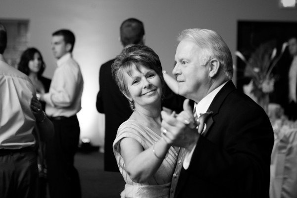 mom-and-dad-dancing